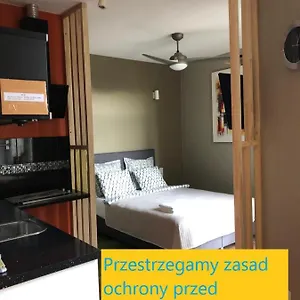 https://krakowska-25.poznan-hotels.com
