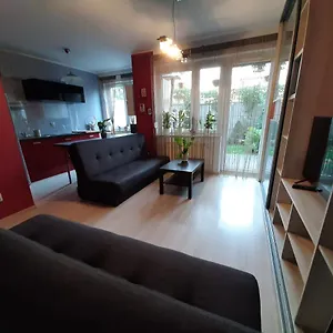 https://apartament-di-trevi.hotelswroclaw.com